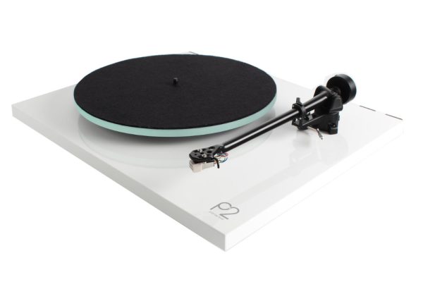 Rega Planar 2 Carbon - Image 3